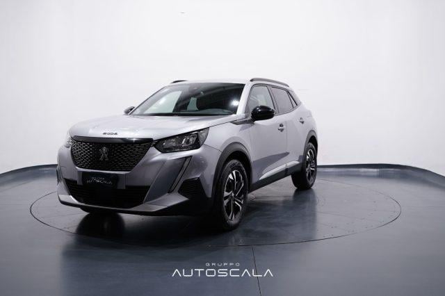 PEUGEOT 2008 Benzina 2023 usata, Napoli foto