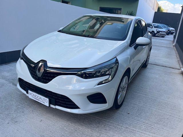 RENAULT Clio Benzina 2022 usata, Trapani foto