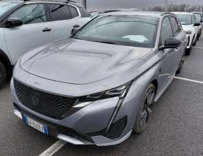 PEUGEOT 308 Elettrica/Benzina 2024 usata, Bergamo PEUGEOT 308 Elettrica/Benzina 2024 usata, Bergamo