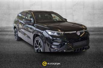 VOLKSWAGEN Tayron Diesel 2025 usata