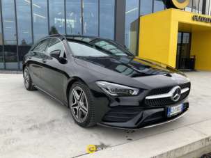 MERCEDES-BENZ CLA 200 Benzina 2022 usata