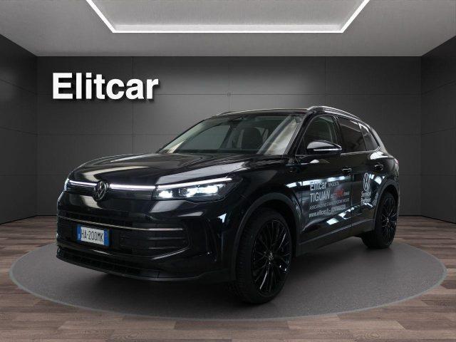VOLKSWAGEN Tiguan Diesel 2024 usata, Milano foto