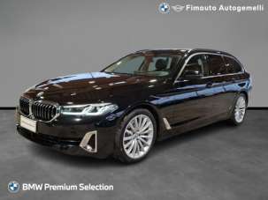 BMW 520 Elettrica/Diesel 2022 usata