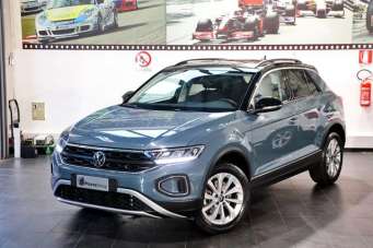 VOLKSWAGEN T-Roc Diesel 2024 usata, Bologna VOLKSWAGEN T-Roc Diesel 2024 usata, Bologna