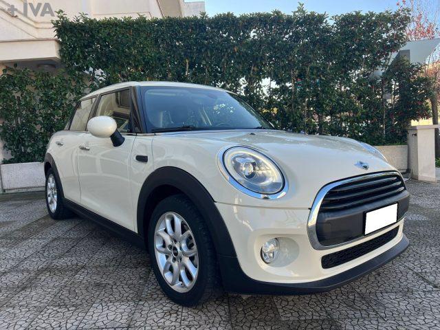 MINI One Diesel 2018 usata, Bari foto