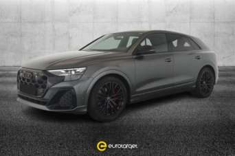 AUDI Q8 Elettrica/Diesel 2025 usata