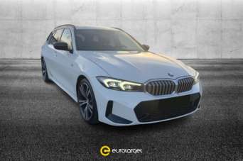 BMW 320 Benzina 2022 usata