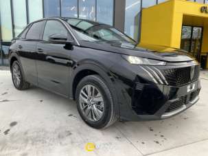 PEUGEOT 3008 Elettrica/Benzina usata