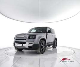 LAND ROVER Defender Elettrica/Diesel 2022 usata