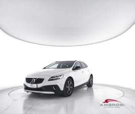 VOLVO V40 Cross Country Diesel 2016 usata VOLVO V40 Cross Country Diesel 2016 usata