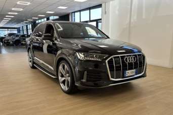 AUDI Q7 Elettrica/Diesel 2023 usata, Latina