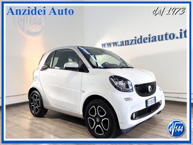 SMART ForTwo Benzina 2019 usata, Roma foto
