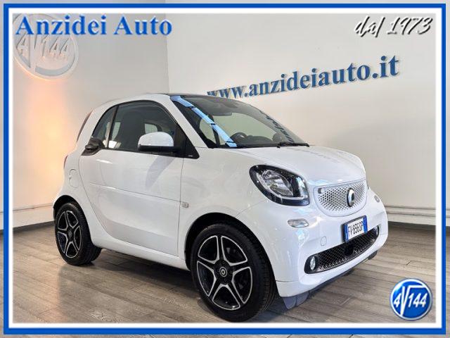 SMART ForTwo Benzina 2019 usata, Roma foto