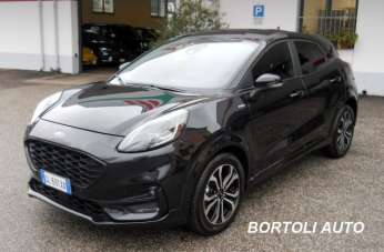 FORD Puma Elettrica/Benzina 2022 usata, Modena