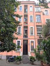 Venta vendita, Milano Venta vendita, Milano