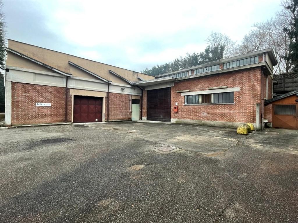 Renta Capannone, Buguggiate foto