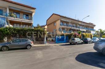 Venta Multivani, Sant'Agata li Battiati Venta Multivani, Sant'Agata li Battiati