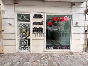 Renta 1 vetrina, Caserta