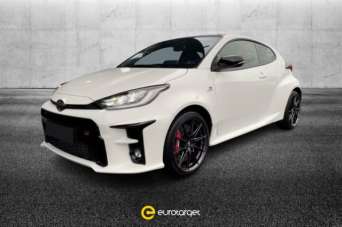 TOYOTA Yaris Benzina 2021 usata