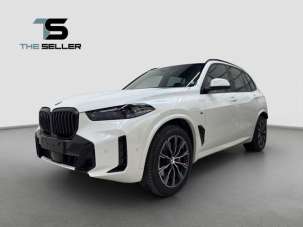 BMW X5 Elettrica/Diesel 2025 usata