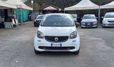 SMART ForFour Benzina 2017 usata SMART ForFour Benzina 2017 usata