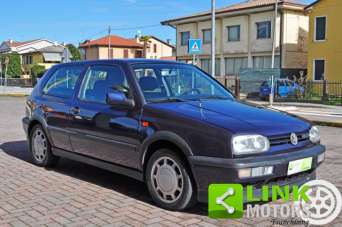 VOLKSWAGEN Golf Benzina 1993 usata