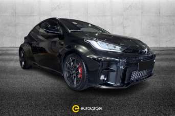 TOYOTA Yaris Benzina 2023 usata TOYOTA Yaris Benzina 2023 usata