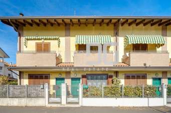 Vendita Villa a schiera, Cesano Maderno Vendita Villa a schiera, Cesano Maderno