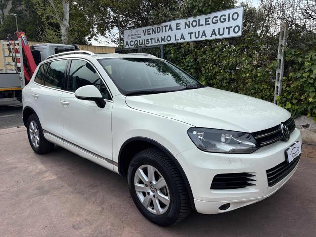 VOLKSWAGEN Touareg Diesel 2011 usata, Roma foto