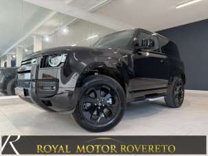 LAND ROVER Defender Elettrica/Diesel 2023 usata, Trento