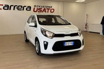 KIA Picanto Benzina/GPL 2023 usata, Latina