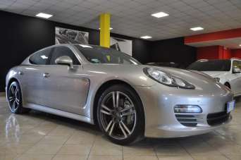 PORSCHE Panamera Benzina 2010 usata, Mantova