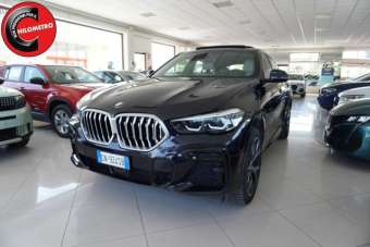 BMW X6 Elettrica/Benzina 2023 usata, Brindisi