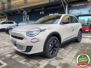 FIAT 600 Elettrica/Benzina 2025 usata, Novara
