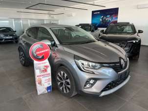 RENAULT Captur Benzina 2024 usata, Trapani