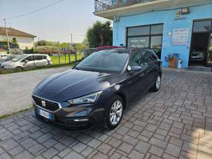 SEAT Leon Benzina/Metano 2022 usata, Macerata