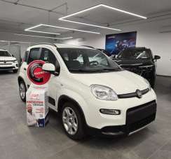 FIAT Panda Elettrica/Benzina 2023 usata, Trapani