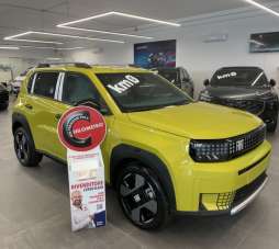 FIAT Grande Panda Elettrica/Benzina 2025 usata, Trapani