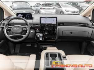 HYUNDAI Staria Diesel 2024 usata, Modena