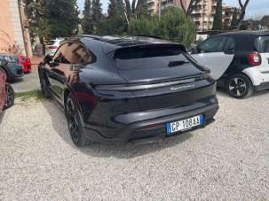 PORSCHE Taycan Elettrica 2023 usata, Roma