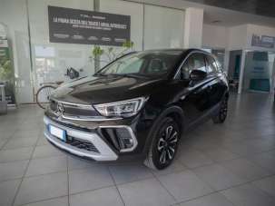 OPEL Crossland X Diesel 2023 usata, Bari