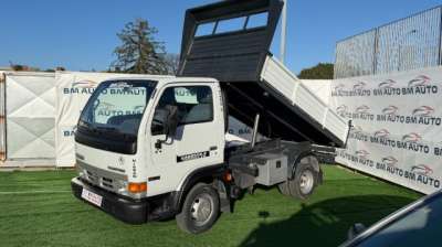 NISSAN Cabstar Diesel 2000 usata, Napoli