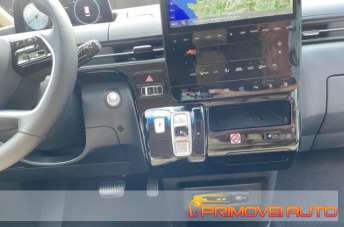 HYUNDAI Staria Diesel 2023 usata, Modena
