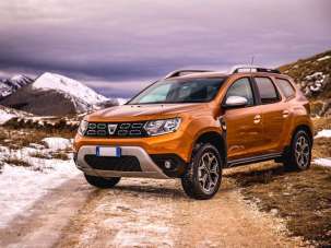 DACIA Duster Benzina/GPL 2021 usata, Napoli