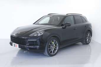 PORSCHE Cayenne Elettrica/Benzina 2019 usata, Padova