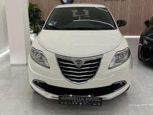 LANCIA Ypsilon Benzina/Metano 2014 usata, Napoli