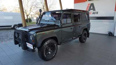 LAND ROVER Defender Diesel 2005 usata, Pordenone