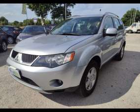 MITSUBISHI Outlander Diesel 2008 usata, Macerata