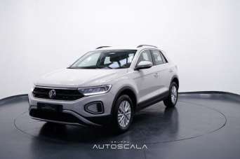 VOLKSWAGEN T-Roc Benzina 2024 usata, Napoli