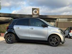 SMART ForFour Benzina 2018 usata, Caserta